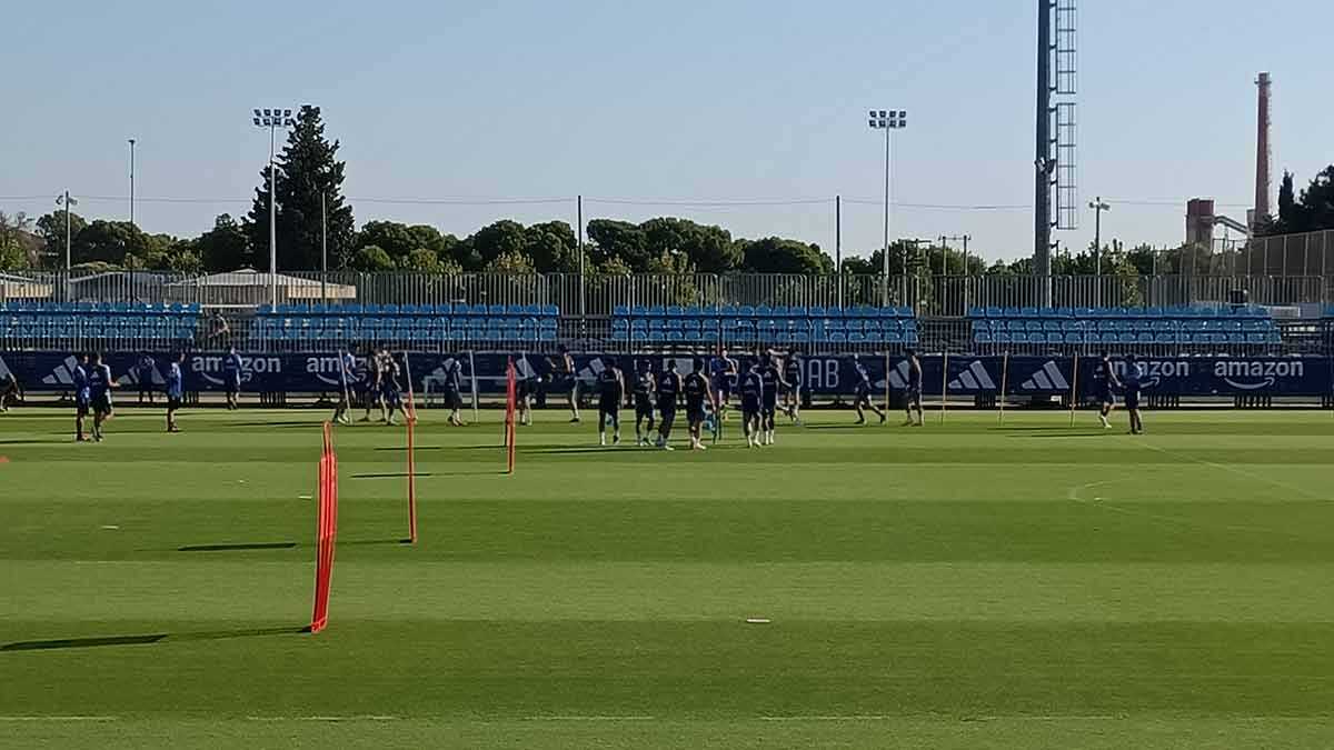 Real Zaragoza enjoy second day with a full squad