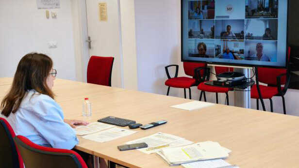 Aragón government demands stable funding to expand Medicine and Nursing places