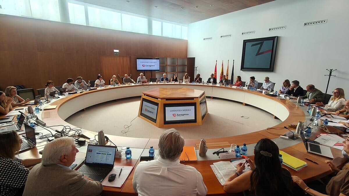 Chueca Faces Election Year, Trusts Vox to Maintain Support for Zaragoza Budget