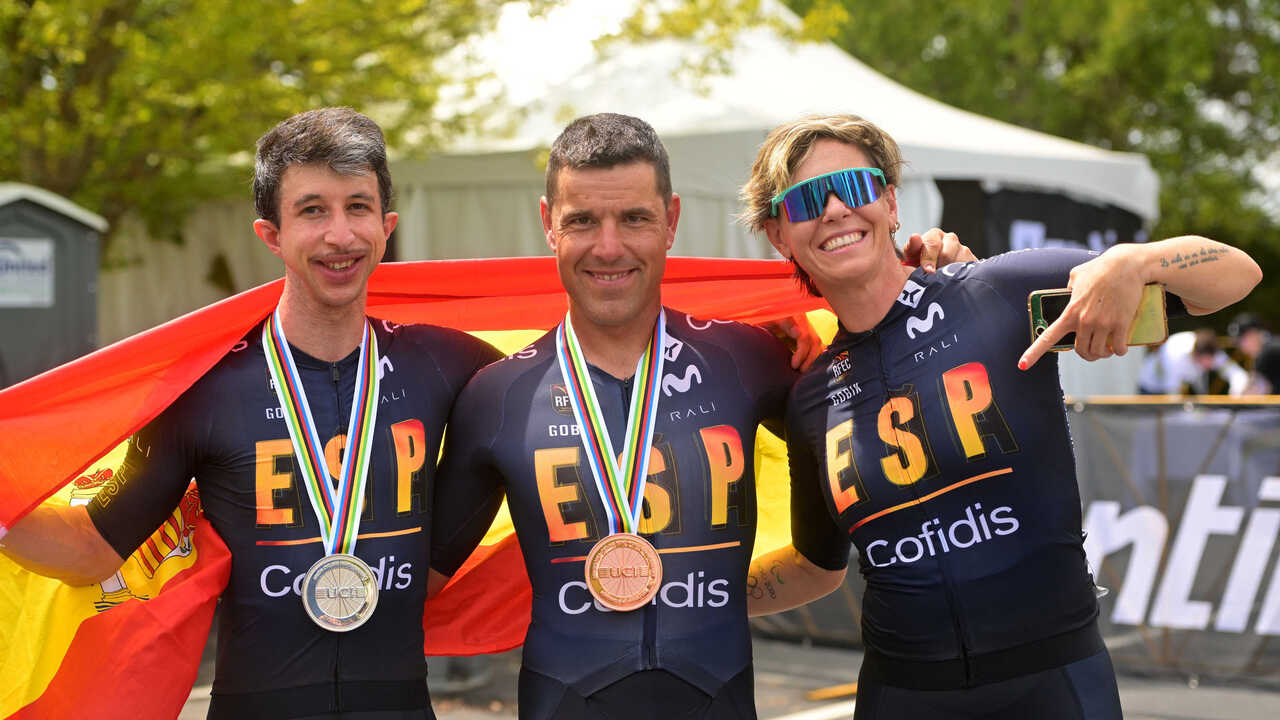 Aragon wins two medals at the World Cycling Championships: silver for Juan Alberto Jimenez and bronze for Eduardo Santas