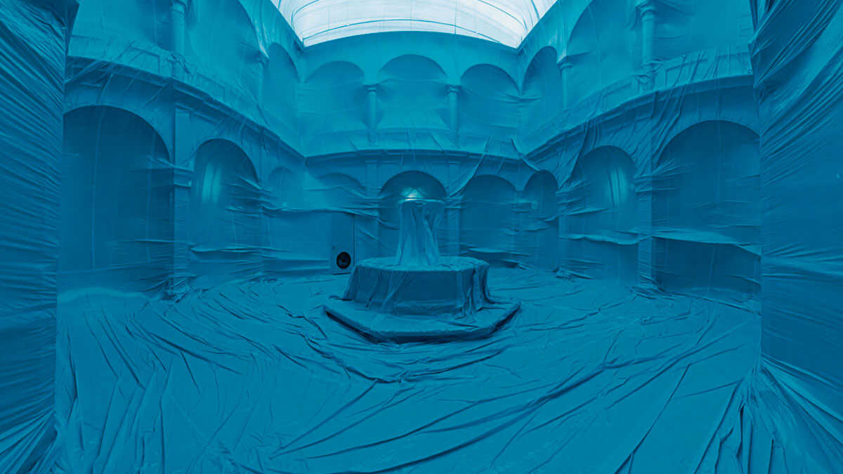 A Giant Inflatable Will Transform This Zaragoza Palace with an Unprecedented Immersive Experience