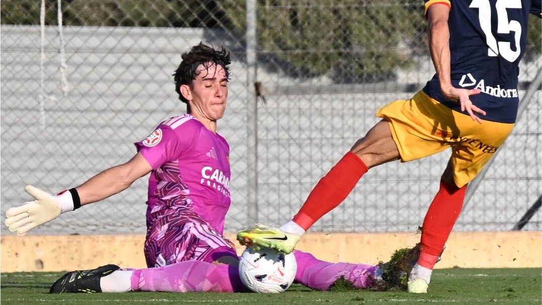Real Zaragoza renews Marcos Manolache through 2031