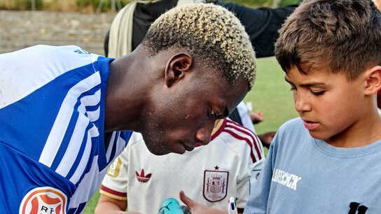 The Two Real Zaragoza Players Fans Can Meet at a Meet & Greet
