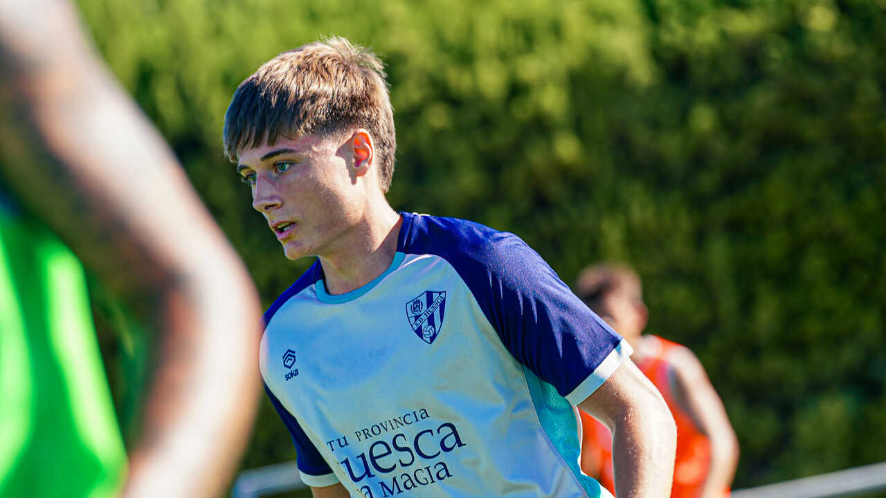 Iván Rodríguez on S.D. Huesca's start: "The demands are extremely high and we haven't been at our best"