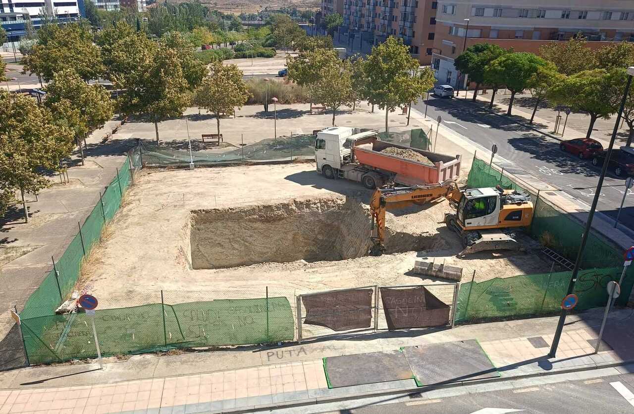 Valdespartera residents take to the streets again Tuesday to oppose gas stations: “We don’t want them 15 meters from our homes”