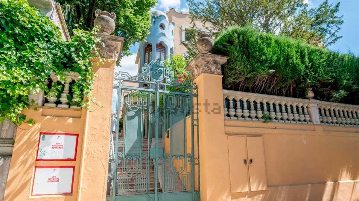 The Spectacular 192-Square-Metre, €650,000 Duplex Inside a Former Zaragoza Mansion