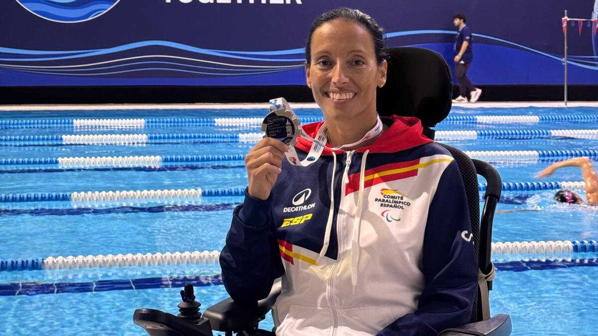 Teresa Perales makes history with 100 international medals after European gold
