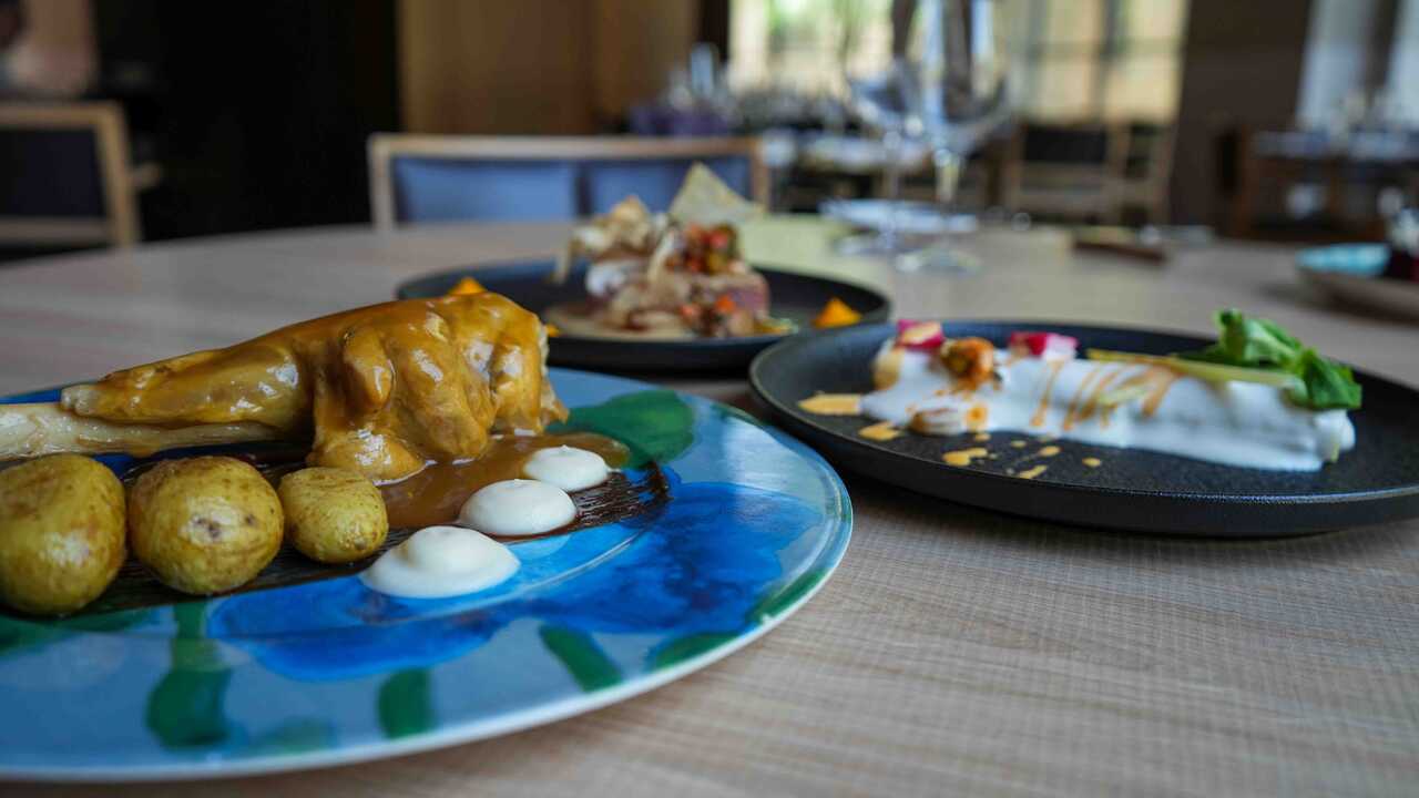 A Hidden Restaurant in a 19th-Century Building: Zaragoza’s Paraninfo Dining Experience