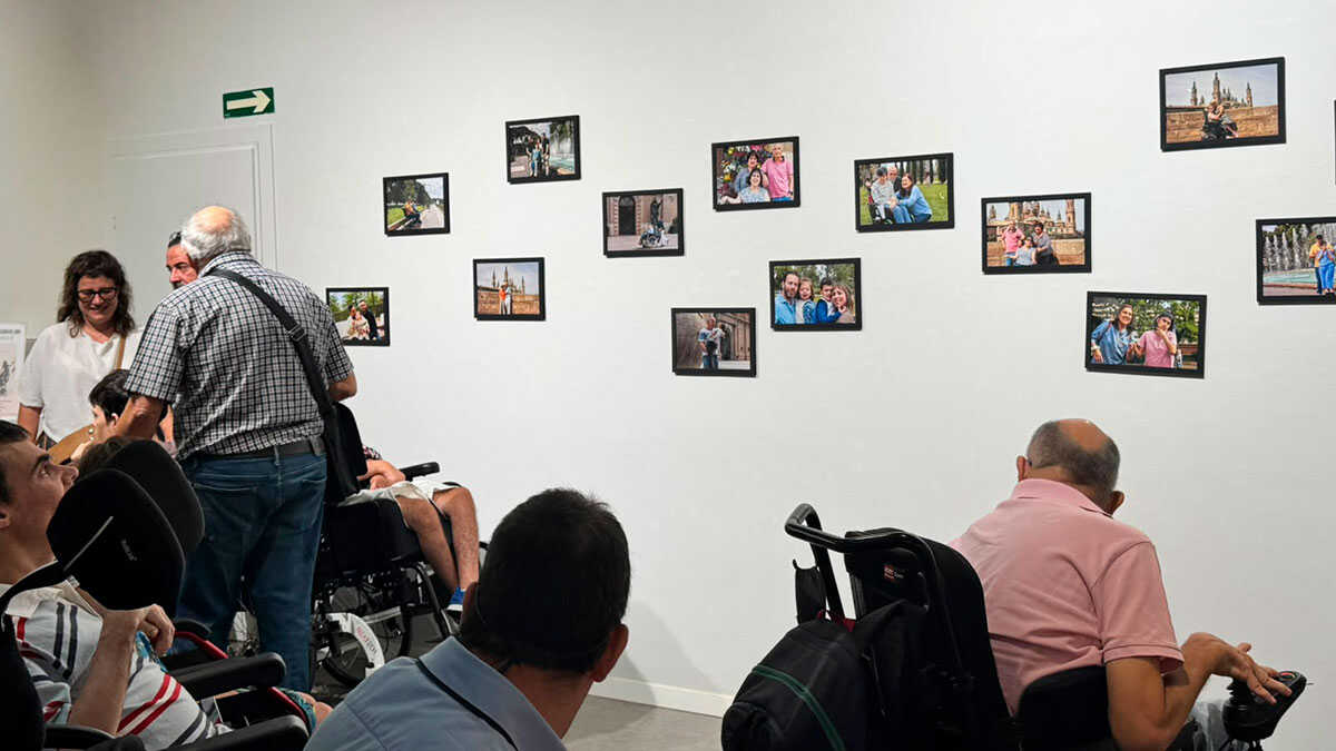 Seven Perspectives Breaking Barriers: Aspace Turns Photography into Independence with “By Your Side”