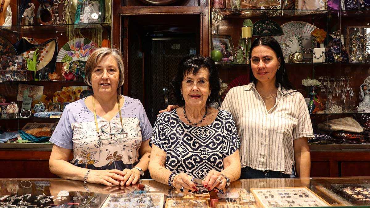 The 150-Year-Old Store on Zaragoza’s Alfonso I Street: “As a Child, I Said I Wanted to Be a Saleswoman”