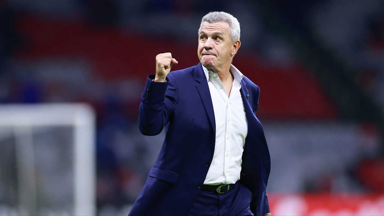 Former Real Zaragoza Coach Emerges as Top Choice to Rescue Crisis-Hit Valencia