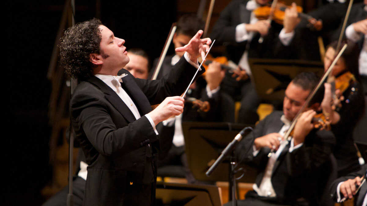 Gustavo Dudamel and Venezuela’s National Youth Symphony Set Zaragoza Concert Date