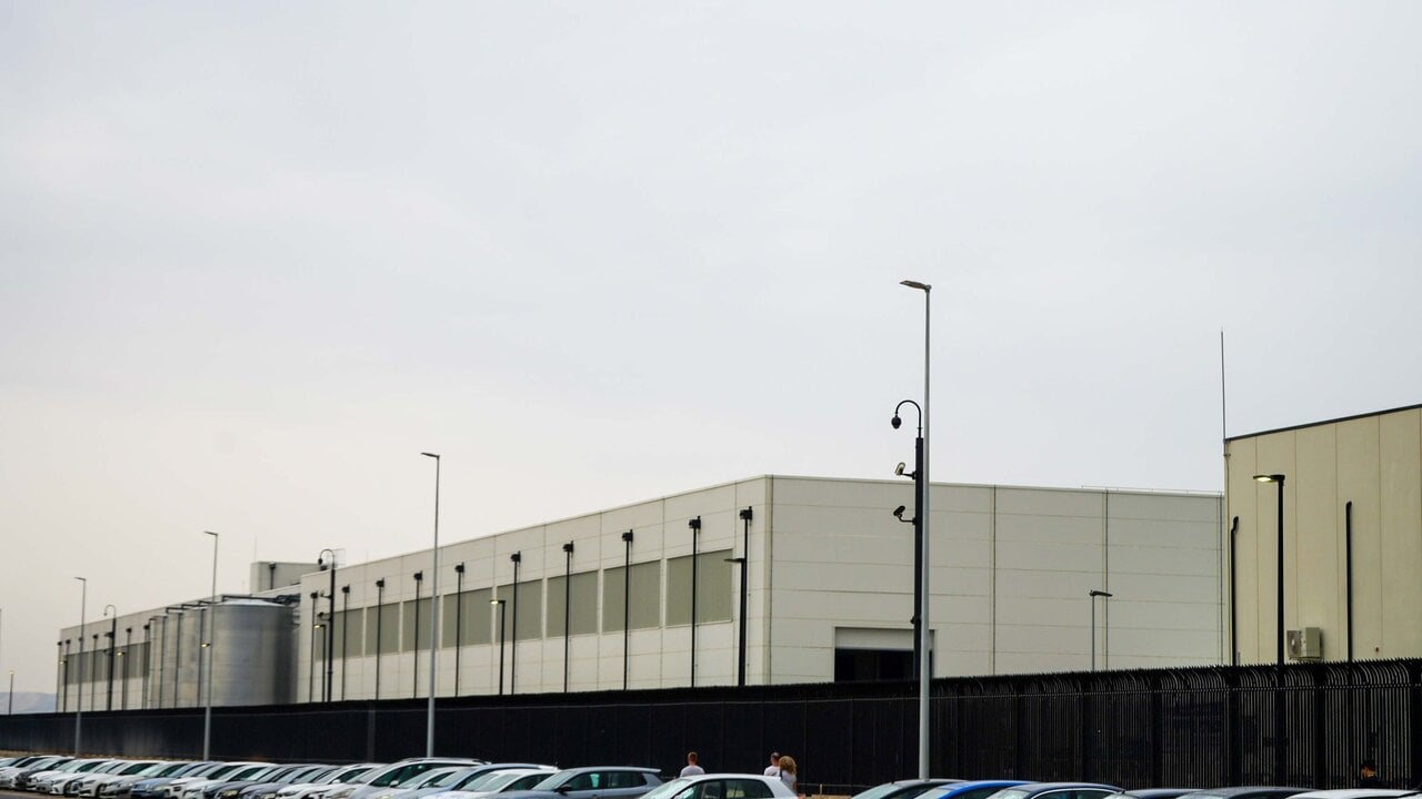 The Chambers Challenge the Data Center Decree: “Companies Need Stable Regulation”