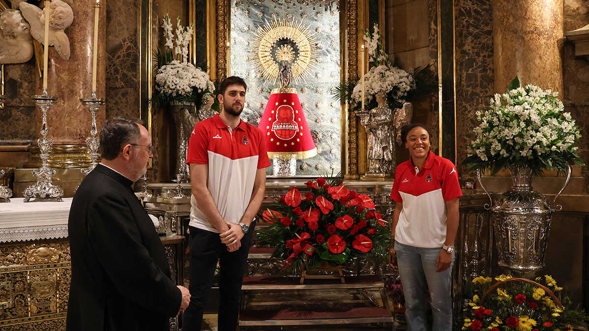 The Virgen del Pilar Welcomes Casademont Zaragoza: “We Place Our Successes and Hardships at Your Feet”