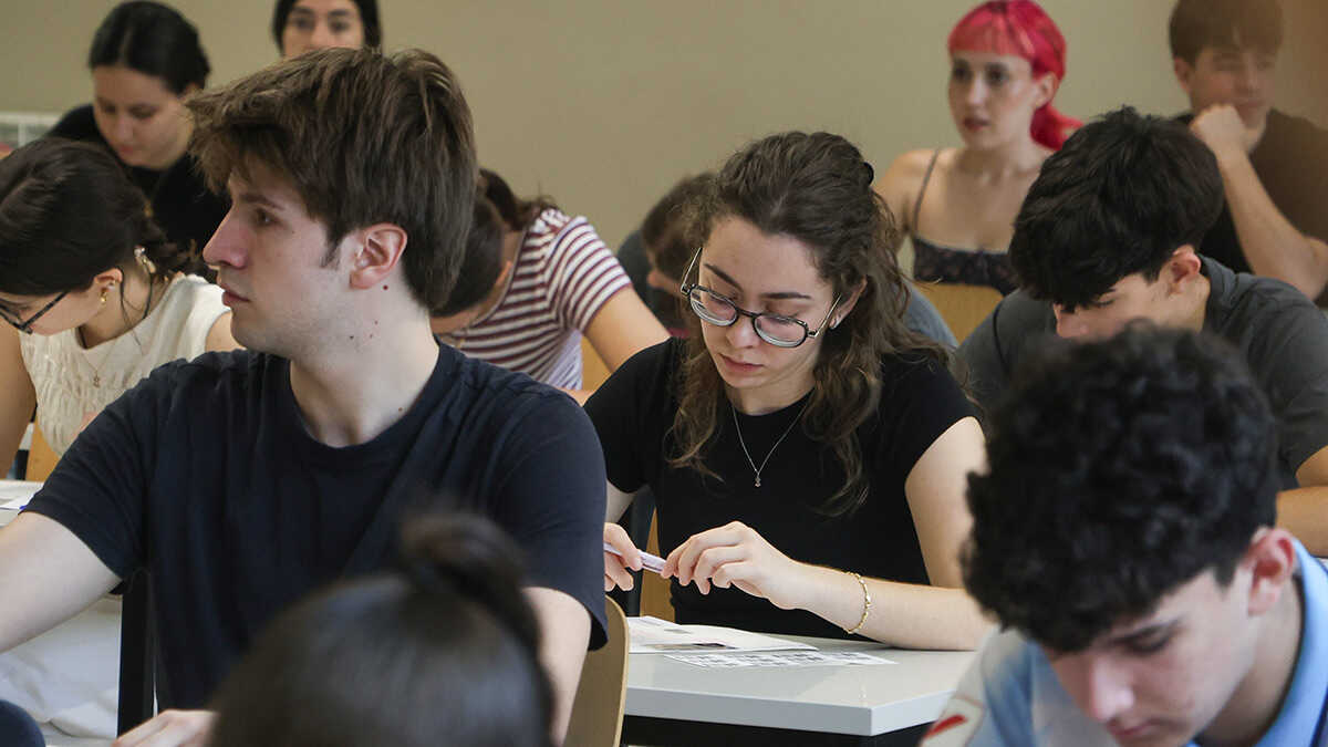 From 13,319 to 5: University of Zaragoza cutoff scores after the extraordinary admissions round