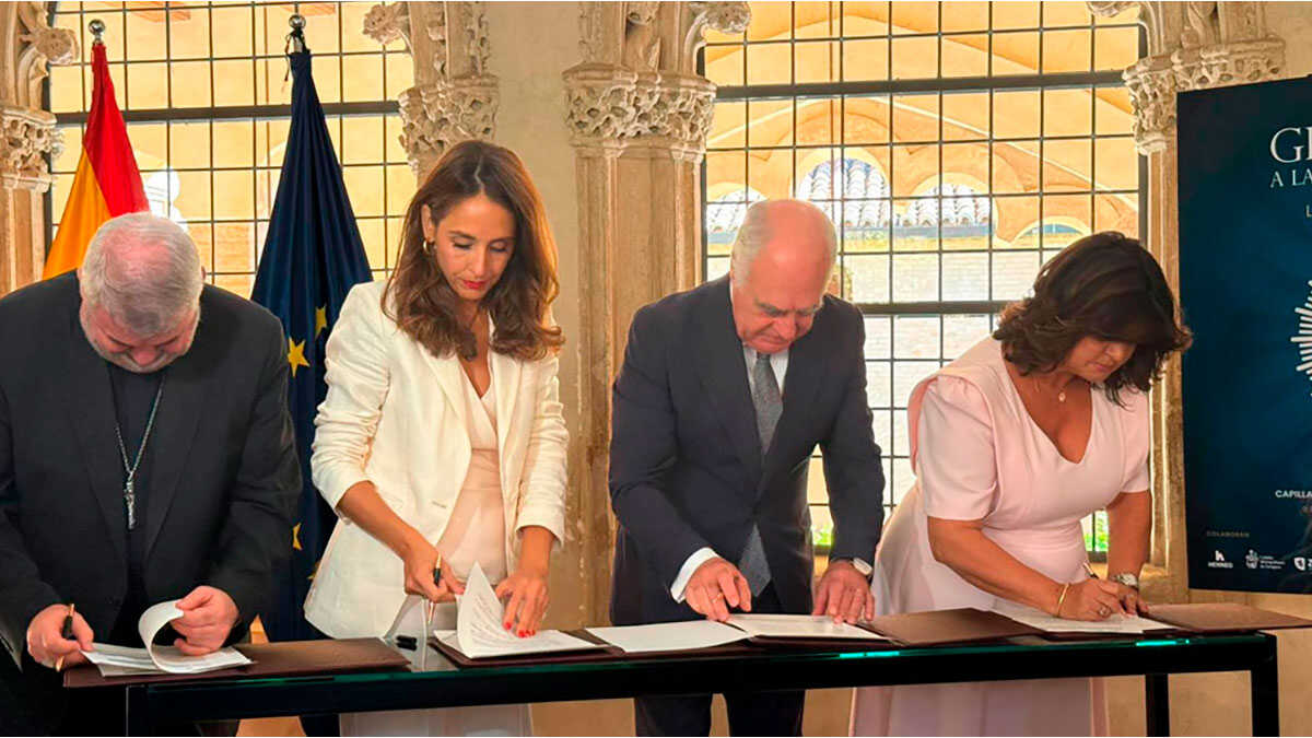 Relics, jewels and mantles take center stage in new Aljafería exhibition devoted to Our Lady of the Pillar