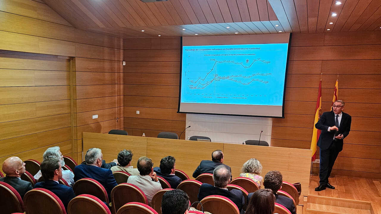 Fewer Young People Are Buying Homes in Aragon as Their Share Plunges Since 2007