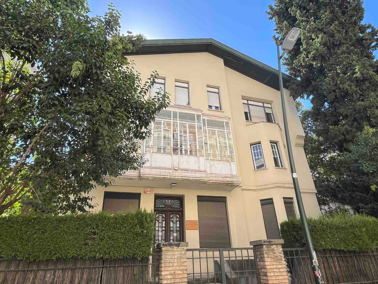 The Zaragoza chalet that was a banker's home and a juvenile court is set for a new life