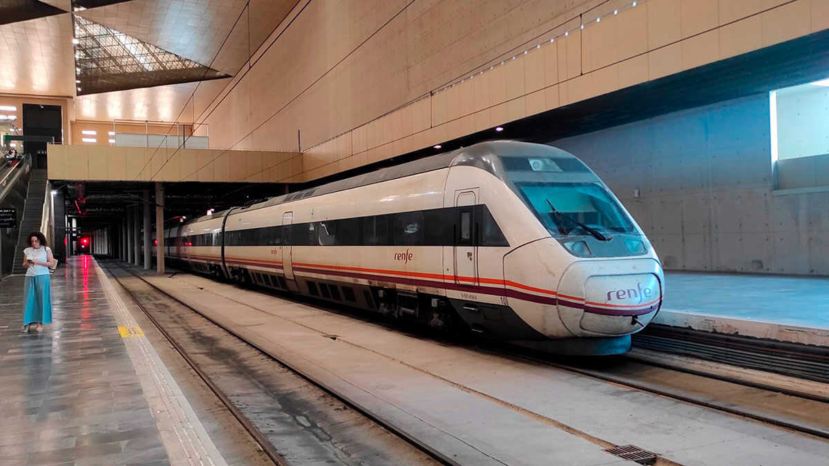 Train delays in Zaragoza due to heavy rain in Catalonia: those affected