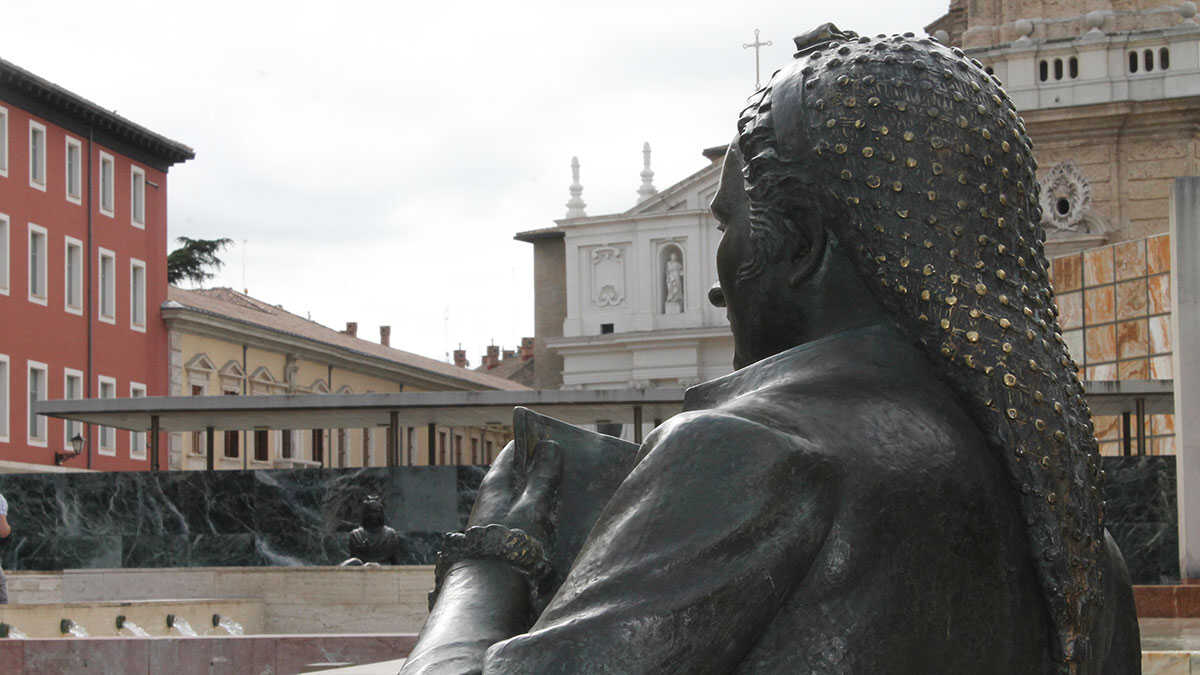 Zaragoza Tries Again with Goya Fountain as Pilar Square Revamp Gets New Push