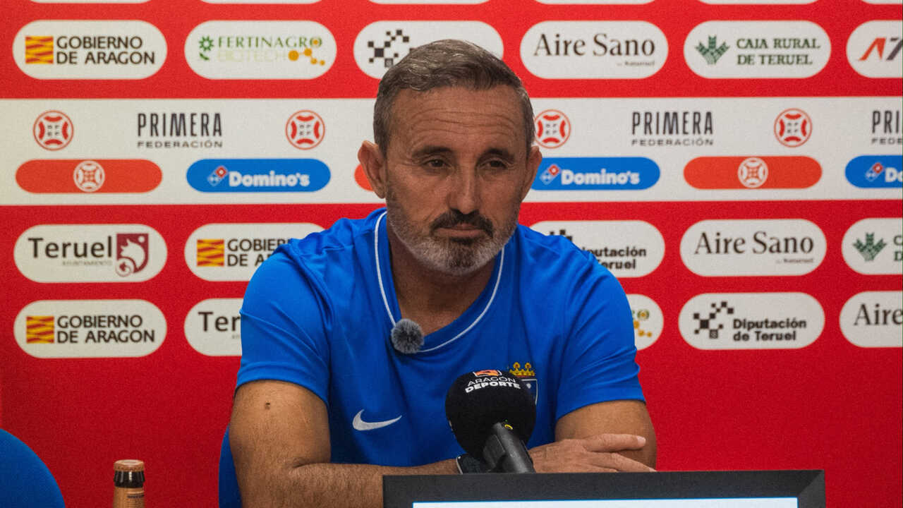 Kiko Ramírez is not afraid of Real Zaragoza: "No one will hide and we will go out to win, not settle for a point"