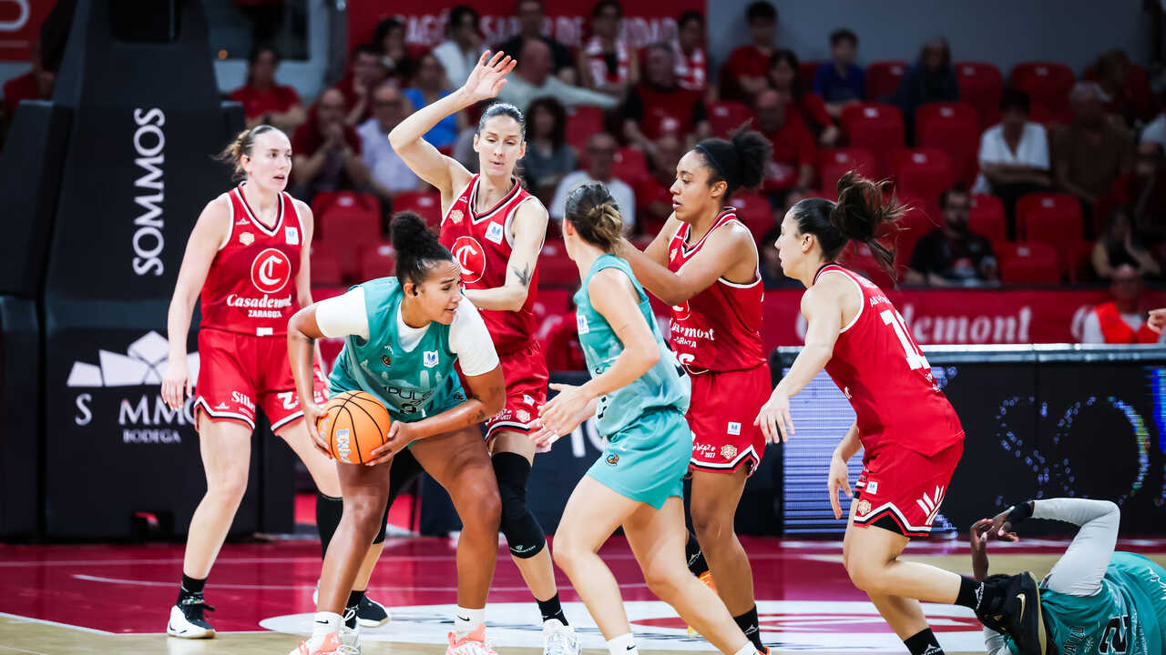 Casademont Zaragoza Run Roughshod Over Estepona, Who Pay the Price