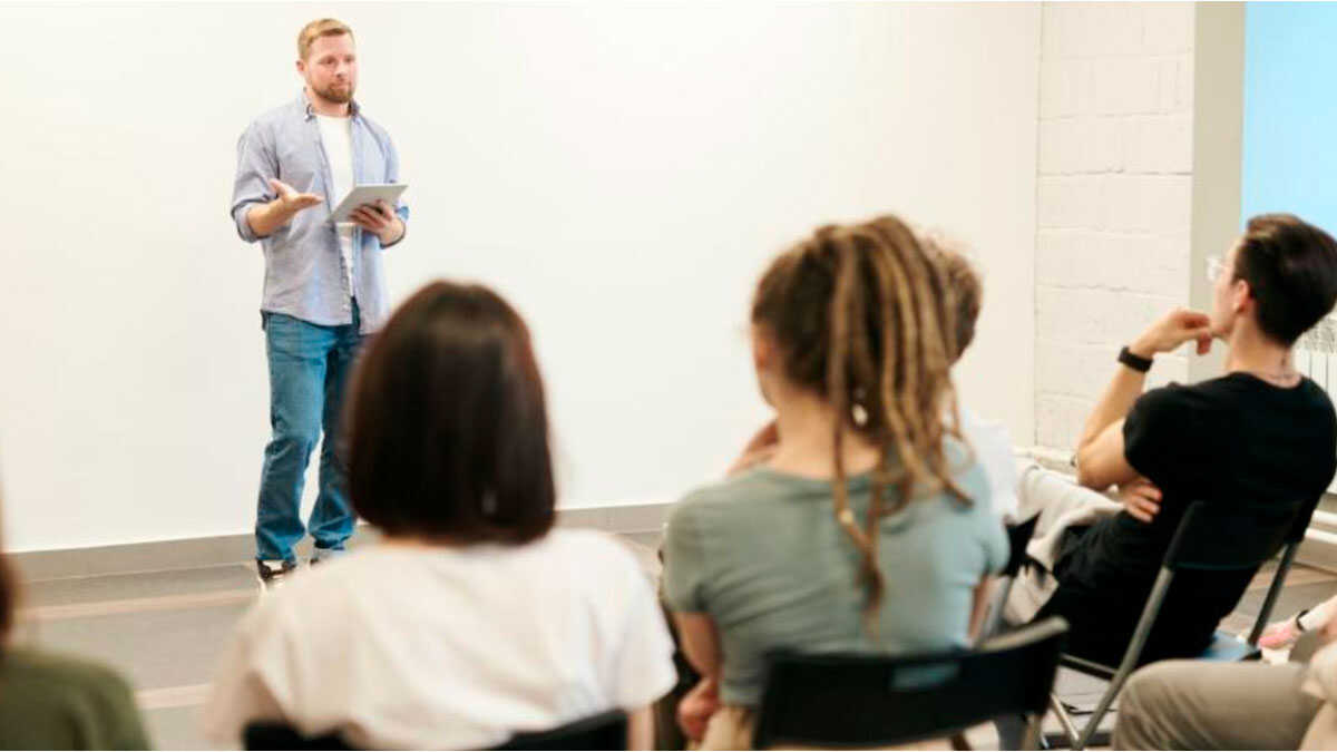 Aragon Promotes Financial Education Among Teenagers with Awareness Program