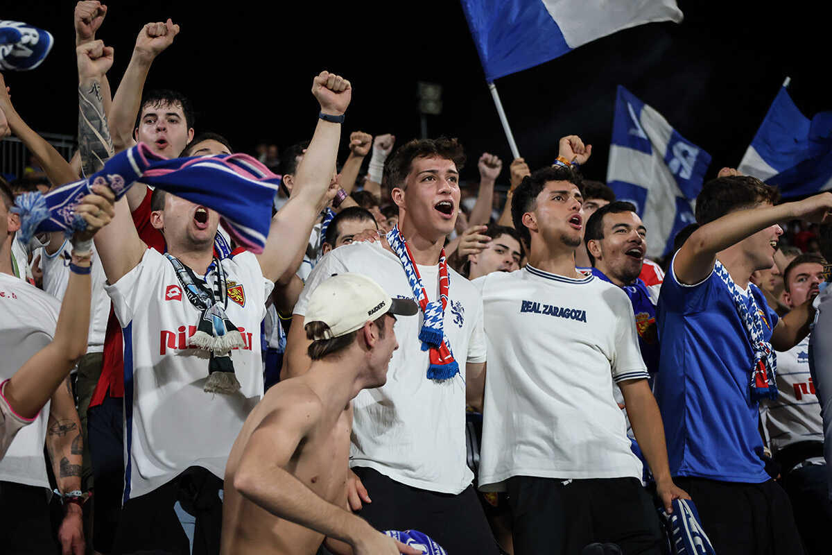 Real Zaragoza Fans, the Club’s Most Precious Asset: "When Your Child Is in the ICU, You Don’t Abandon Them"