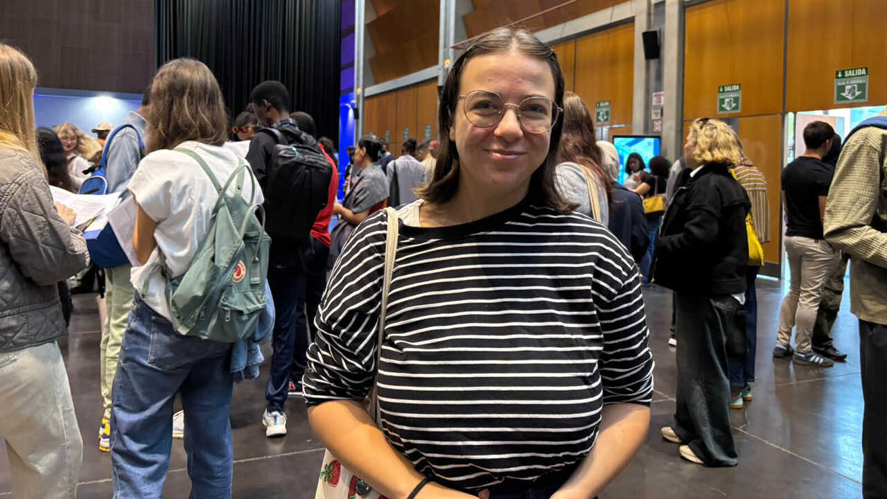 Virginia, a student from Zaragoza seeking work: "I want to gain independence"