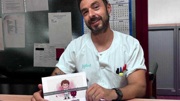 A nurse from Huesca creates 48 stories to help children overcome their fear of hospitals