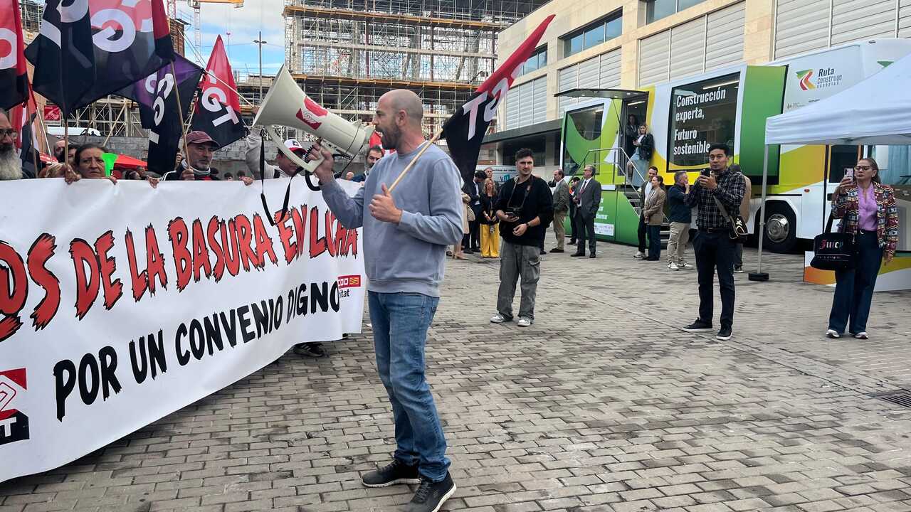 New dispute over Zaragoza cleaning strike: tensions between unions over FCC agreement