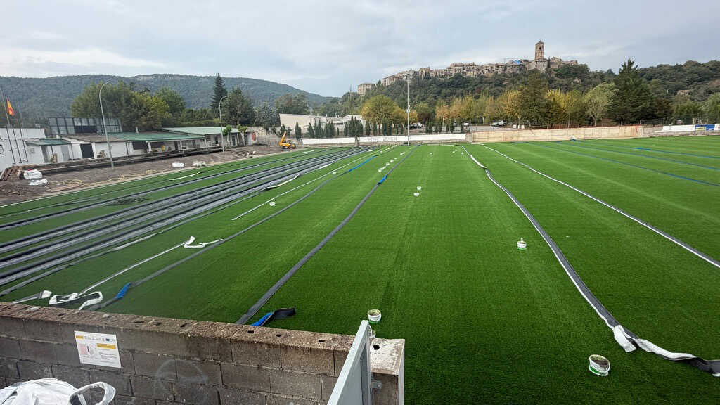 Aínsa to inaugurate its new artificial-turf football pitch this Sunday
