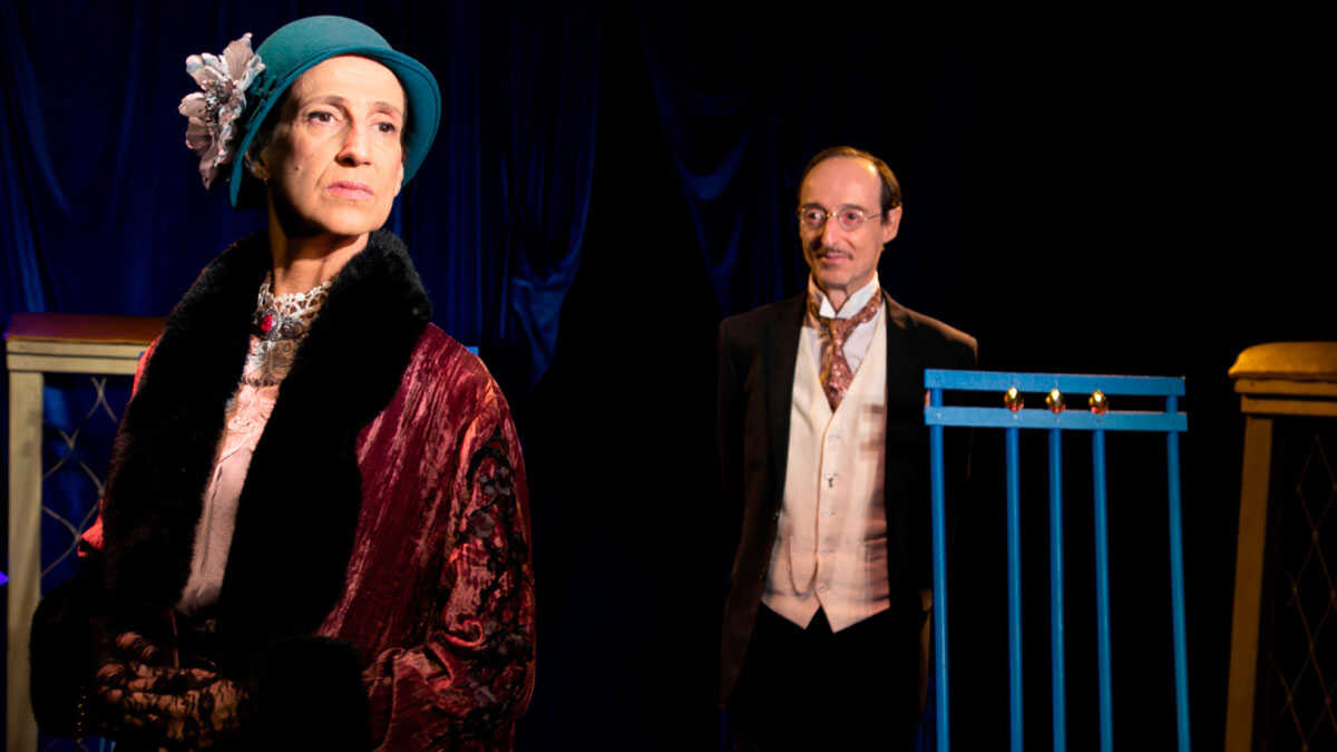 From Virginia Woolf to the Secrets of Motherhood, Women Take Center Stage at Teatro de las Esquinas