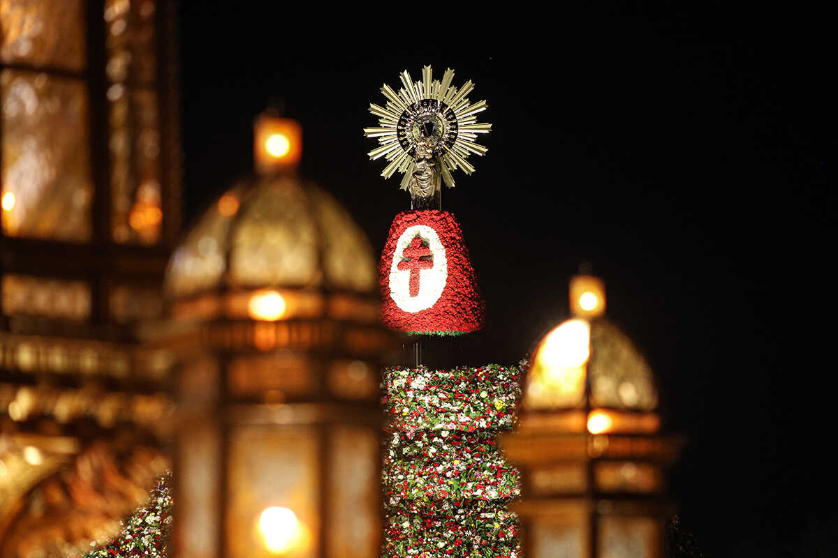Jotas, a reenactment group and the Crystal Rosary: what the event filling Plaza del Pilar will be like
