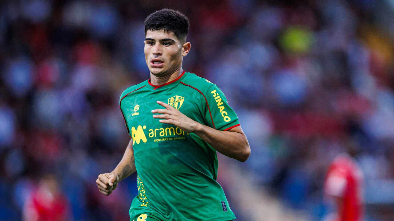 S.D. Huesca suffer another injury blow as Agustín Juárez goes down