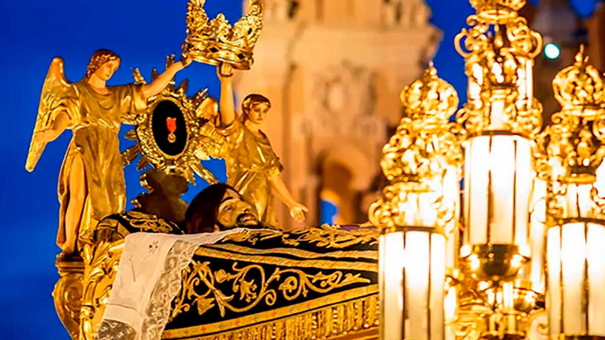 La Seo becomes a Holy Week museum with a historic exhibition of processional images and sculptures
