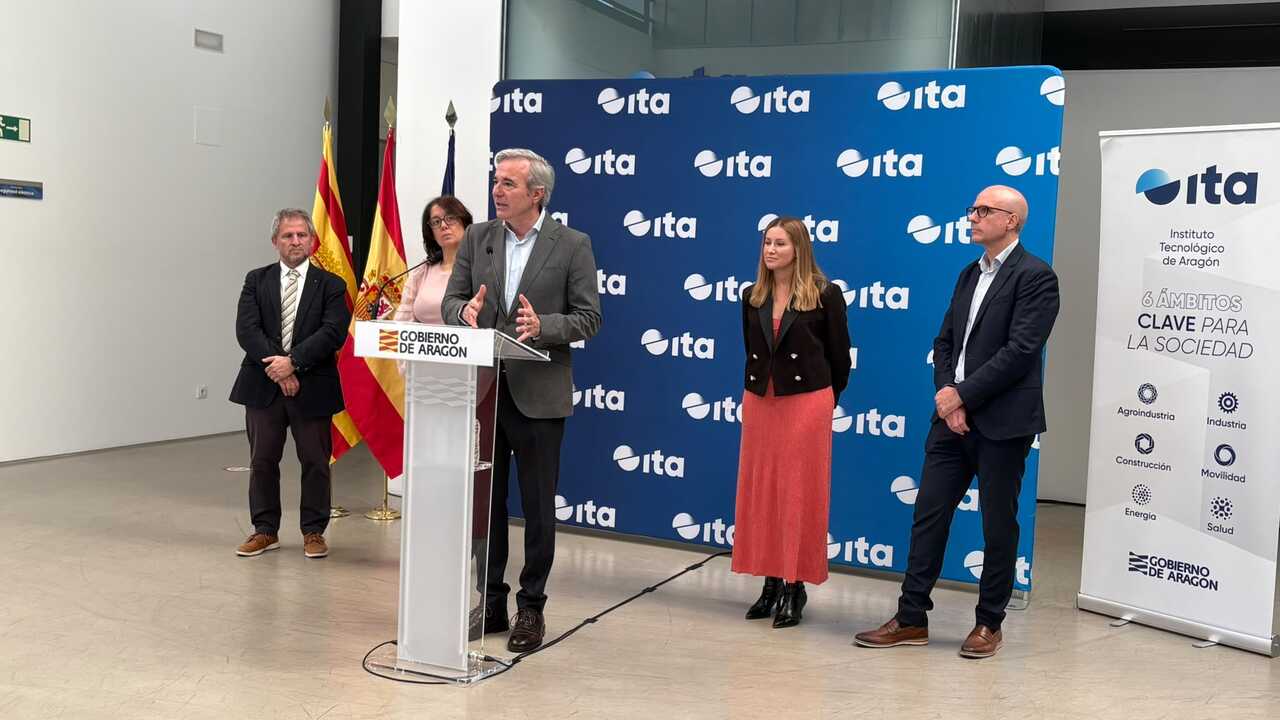 Azcón sees PP-Vox agreement for Senate as “sensible”