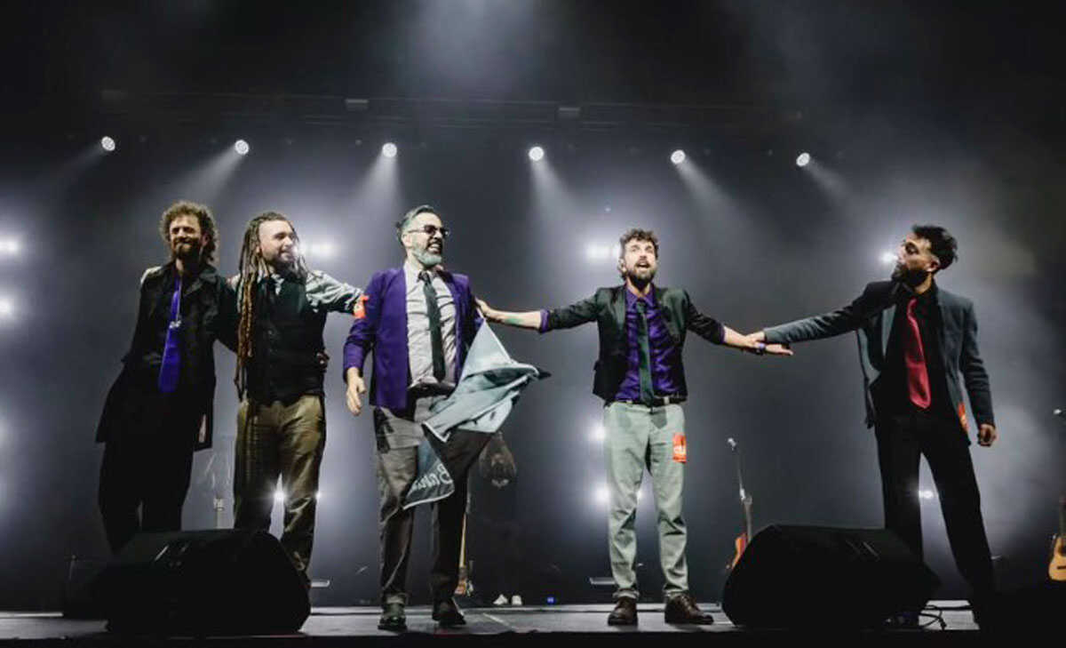 Uruguay's Robe tribute act sells out its Spanish debut in Zaragoza and moves to a larger venue