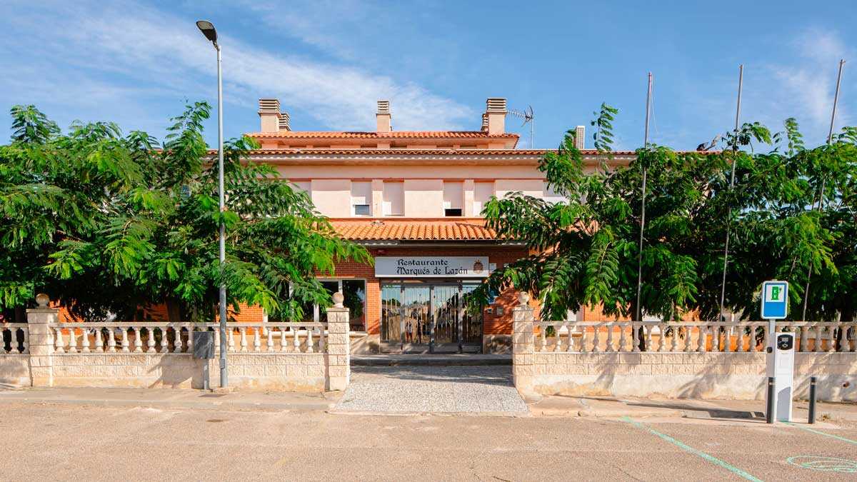 The Zaragoza village of just 300 residents seeking new neighbors to run its guesthouse-restaurant