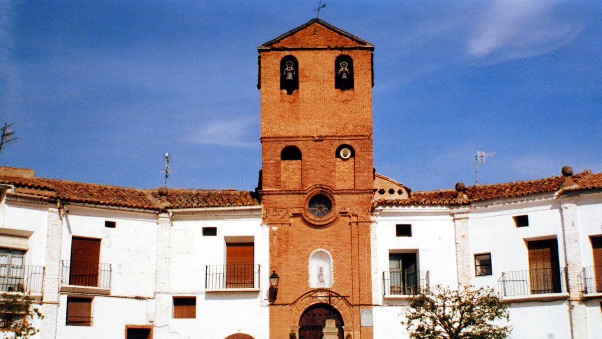 One of Spain’s Most Curious Squares Is in a Village in Zaragoza—and It Even Charmed Antonio Banderas